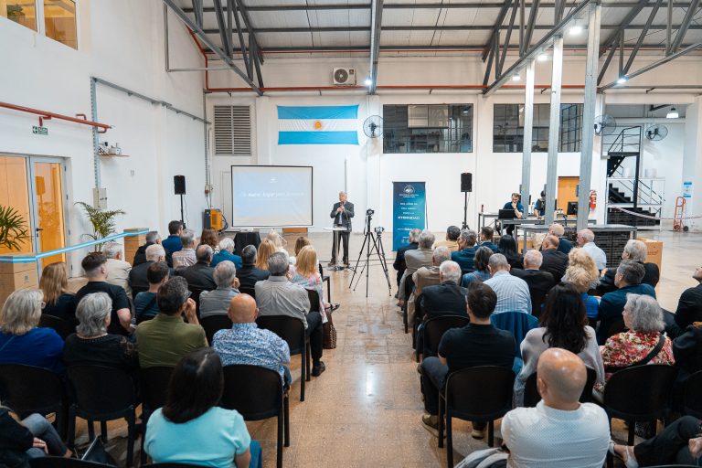 inauguración sede usina sociedad bíblica argentina